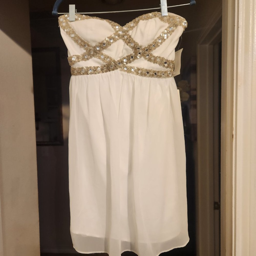 NWT Nordstrom a. drea Embellished Bodice Strapless Skater White Dress Size M
